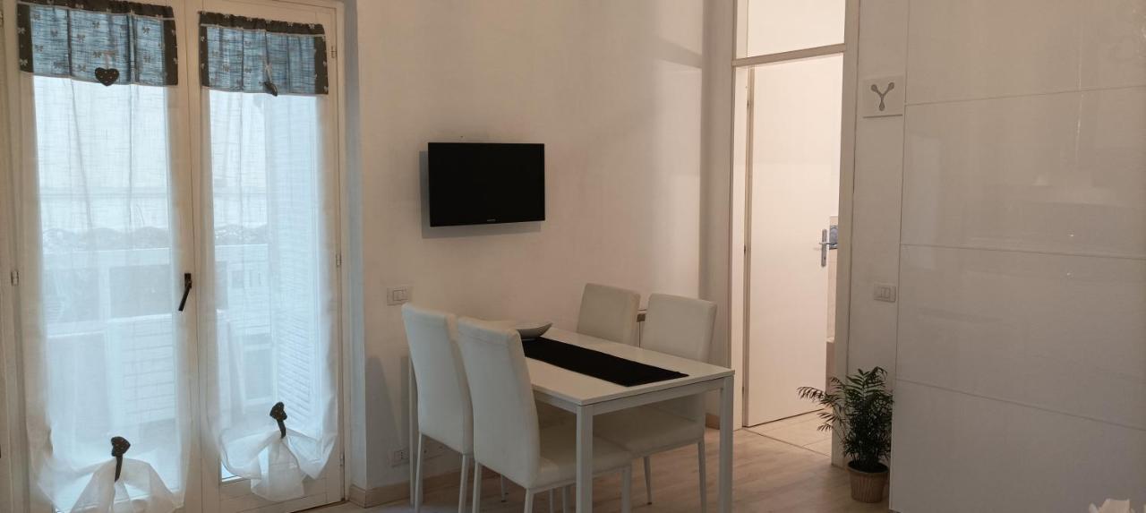 Apartamento La Casina Di Ale Marina Di Carrara Exterior foto