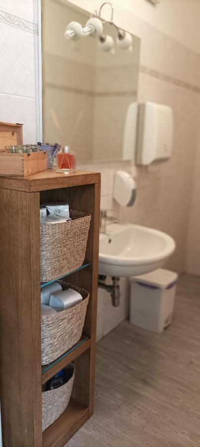 Apartamento La Casina Di Ale Marina Di Carrara Exterior foto